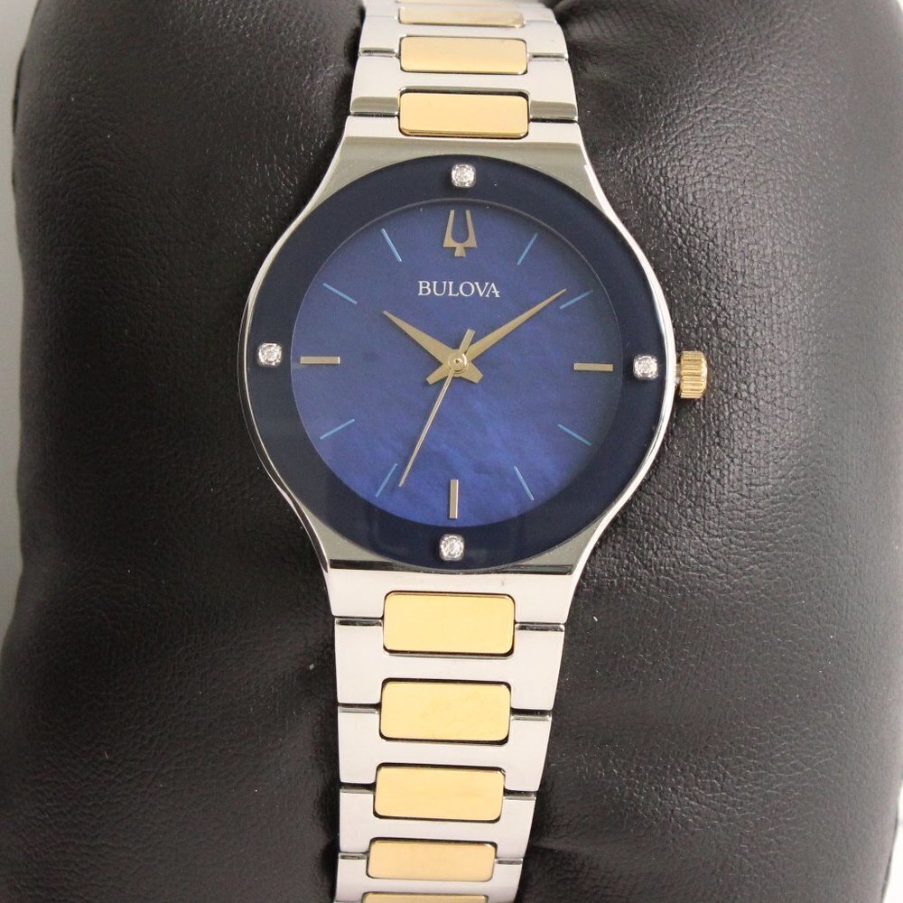 Bulova Women's Watch Diamond Indices Blue Mother Of Pearl Dial 32mm - Picture 3 of 13